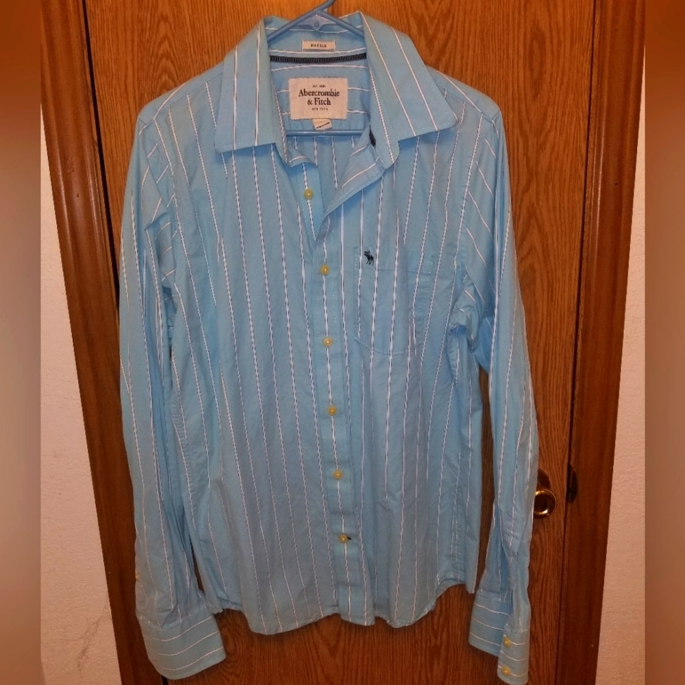 Men’s L Abercrombie and Fitch